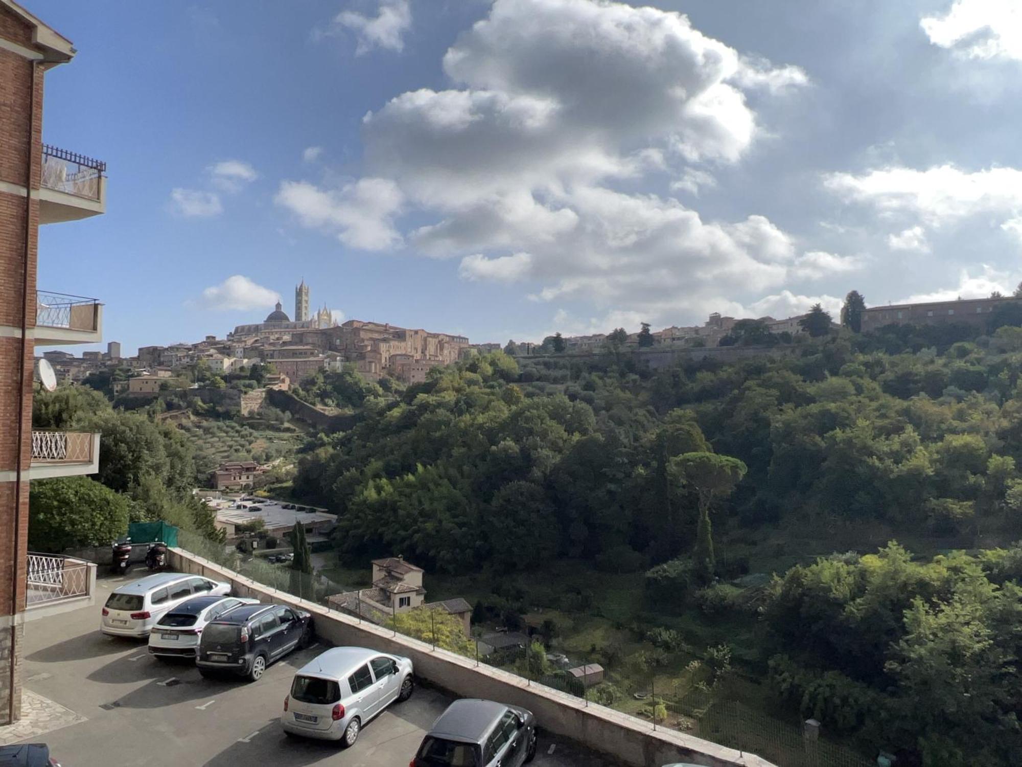 San Prospero Suite Siena Bagian luar foto